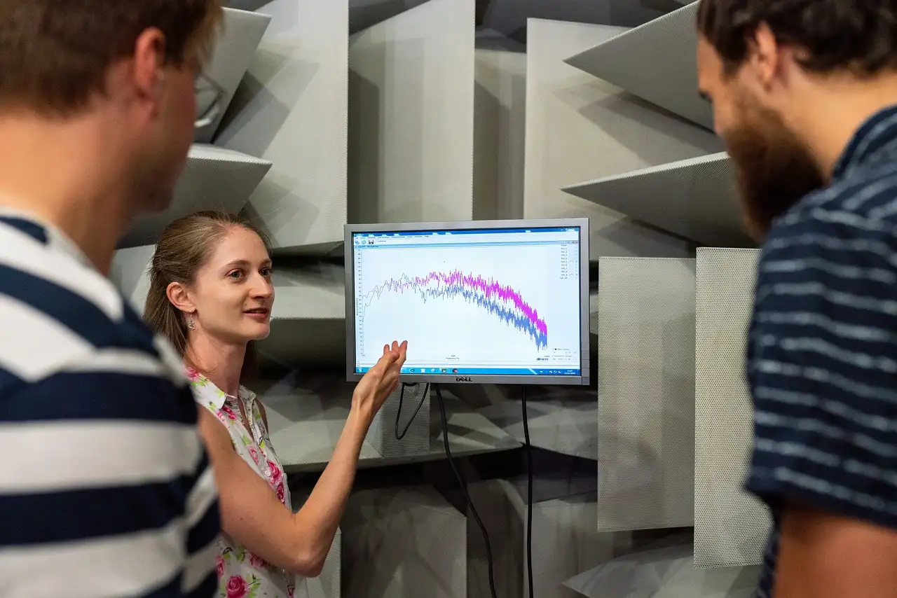 Innovations in Predictive Analytics: ML and Generative AI